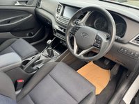 USED 2017 67 HYUNDAI TUCSON 1.6 GDi Blue Drive SE Nav SUV 5dr Petrol Manual Euro 6 (s/s) (132 ps) 