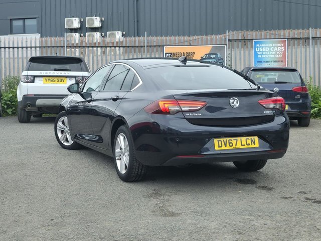 View our VAUXHALL INSIGNIA