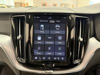 USED 2022 22 VOLVO XC60 2.0 B5 MHEV Momentum SUV 5dr Petrol Hybrid Auto AWD Euro 6 (s/s) (250 ps) PARKING CAMERA - SAT NAV- APPLE CARPLAY