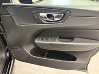 USED 2022 22 VOLVO XC60 2.0 B5 MHEV Momentum SUV 5dr Petrol Hybrid Auto AWD Euro 6 (s/s) (250 ps) PARKING CAMERA - SAT NAV- APPLE CARPLAY