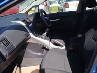USED 2012 62 TOYOTA AURIS 1.6 V-Matic Colour Collection Hatchback 5dr Petrol Manual Euro 5 (132 ps) Budget clearance -  no inspection performed - no warranty provided - not eligible for financing - no part exchange accepted - classified as Trade/DIY clearance sale.