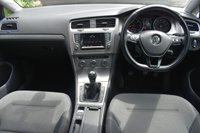 USED 2015 15 VOLKSWAGEN GOLF 1.6 TDI BlueMotion Tech Match Hatchback 5dr Diesel Manual Euro 5 (s/s) (105 ps) FRONT + REAR PARKING SENSORS