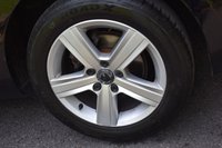 USED 2015 15 VOLKSWAGEN GOLF 1.6 TDI BlueMotion Tech Match Hatchback 5dr Diesel Manual Euro 5 (s/s) (105 ps) FRONT + REAR PARKING SENSORS