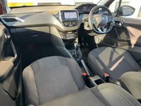 USED 2019 68 PEUGEOT 208 1.2 PureTech Tech Edition Hatchback 5dr Petrol Manual Euro 6 (s/s) (82 ps) Full Service History  |  1 Owner From Brand New  |  Set of 2 Keys