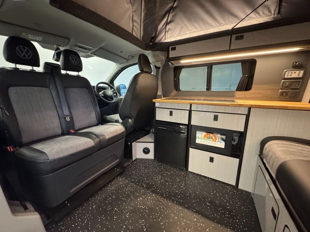 View our VOLKSWAGEN TRANSPORTER