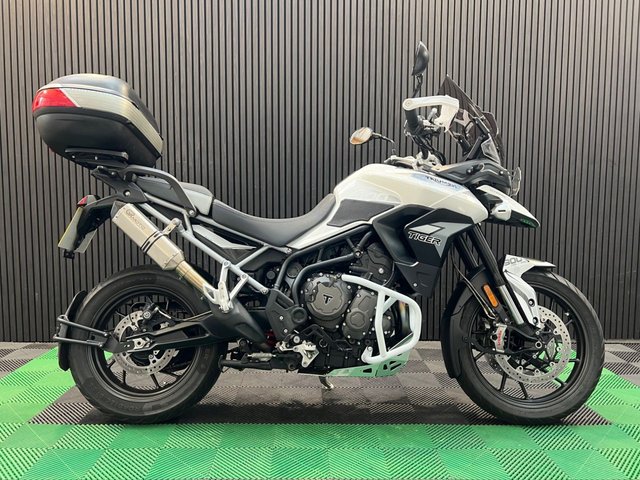 View our TRIUMPH TIGER 900