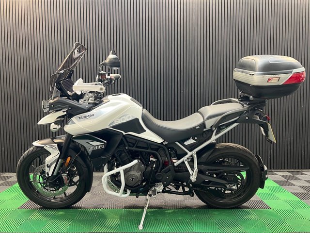 View our TRIUMPH TIGER 900