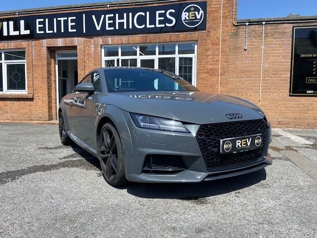 View our AUDI TT