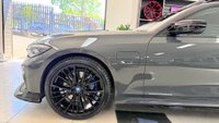 USED 2022 22 BMW 3 SERIES 2.0 330e 12kWh M Sport Pro Edition Touring Auto Euro 6 (s/s) 5dr MPERKIT+PANROOF+MPROED+20S