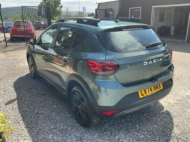 View our DACIA SANDERO STEPWAY