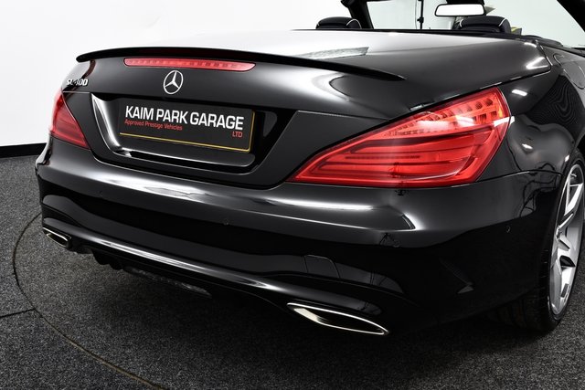 USED 2019 19 MERCEDES-BENZ SL 3.0 SL400 V6 AMG Line (Premium) Convertible 2dr Petrol G-Tronic+ Euro 6 (s/s) (367 ps) &pound;4k Extras | FMBSH | Pan Roof