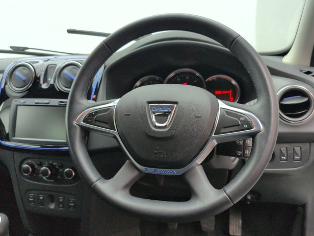 USED 2020 20 DACIA SANDERO 0.9 Sandero Stepway SE Twenty TCe 5dr CLICK+COLLECT / HOME DELIVERY