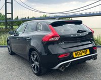 USED 2019 19 VOLVO V40 1.5 T3 R-Design Edition Hatchback 5dr Petrol Auto Euro 6 (s/s) (152 ps) 