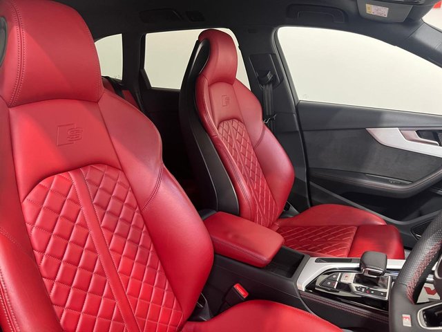 View our AUDI S4 AVANT
