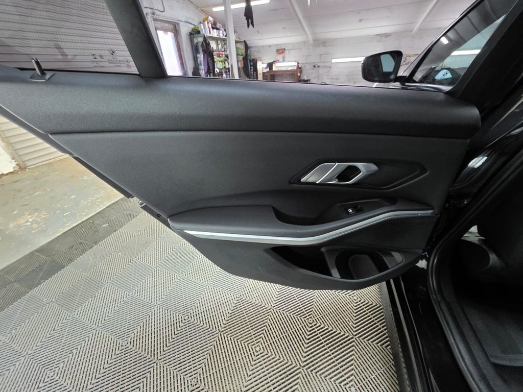 USED 2020 20 BMW 3 SERIES 2.0 318d SE Saloon 4dr Diesel Auto Euro 6 (s/s) (150 ps) BMW ConnectedDrive online services