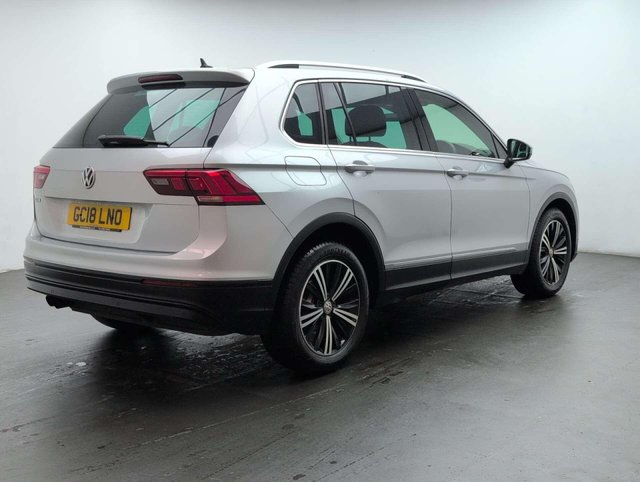 USED 2018 18 VOLKSWAGEN TIGUAN 1.4 Tiguan SE TSi 5dr CLICK+COLLECT / HOME DELIVERY