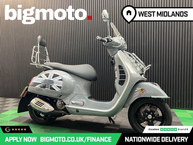 View our PIAGGIO Vespa GTS 300