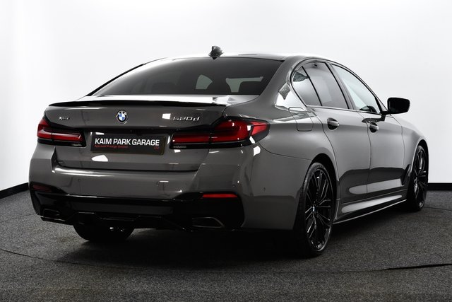 USED 2022 22 BMW 5 SERIES 2.0 520d MHT M Sport Saloon 4dr Diesel Hybrid Steptronic xDrive Euro 6 (s/s) (190 ps) &pound;7k Extras | MPro/Aero/20"s +