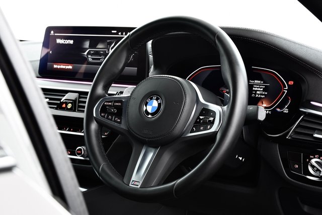 USED 2022 22 BMW 5 SERIES 2.0 520d MHT M Sport Saloon 4dr Diesel Hybrid Steptronic xDrive Euro 6 (s/s) (190 ps) &pound;7k Extras | MPro/Aero/20"s +