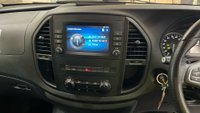 USED 2022 72 MERCEDES-BENZ EVITO 100kWh PRO Tourer Double Cab 5dr Electric Auto FWD L2 (8Seat) (204 ps) +++1 OWNER FROM NEW+++