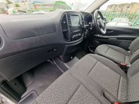 USED 2022 72 MERCEDES-BENZ EVITO 100kWh PRO Tourer Double Cab 5dr Electric Auto FWD L2 (8Seat) (204 ps) +++1 OWNER FROM NEW+++