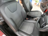 USED 2023 23 KIA NIRO 1.6h GDi 3 SUV 5dr Petrol Hybrid DCT Euro 6 (s/s) (139 bhp) SAT NAV HEATED PART LEATHER CRUISE CONTROL PARKING CAMERA 1 OWNER SERVICE HISTORY WARRANTY