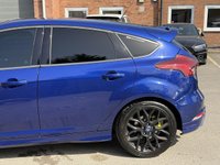 USED 2016 66 FORD FOCUS 1.0T EcoBoost ST-Line Hatchback 5dr Petrol Auto Euro 6 (s/s) (125 ps) AUTO + ST LINE