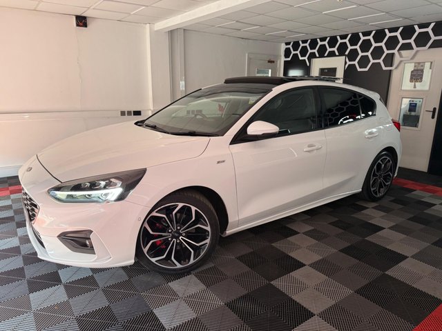 View our FORD FOCUS