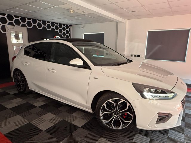 View our FORD FOCUS