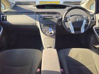 USED 2011 60 TOYOTA PRIUS 1.8 VVT-h T3 Hatchback 5dr Petrol Hybrid CVT Euro 5 (s/s) (136 ps) 