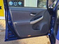 USED 2011 60 TOYOTA PRIUS 1.8 VVT-h T3 Hatchback 5dr Petrol Hybrid CVT Euro 5 (s/s) (136 ps) 
