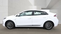 USED 2020 20 HYUNDAI IONIQ 38.3kWh Premium Hatchback 5dr Electric Auto (136 ps) Part Service History  |  1 Owner from Brand New