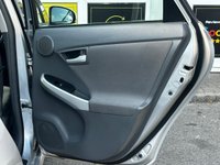 USED 2010 10 TOYOTA PRIUS 1.8 VVT-h T Spirit Hatchback 5dr Petrol Hybrid CVT Euro 5 (s/s) (136 ps) Great TOYOTA Service History  |  Set of 2 Keys