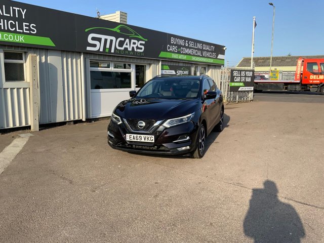 View our NISSAN QASHQAI
