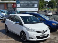 USED 2014 64 TOYOTA YARIS 1.33 Dual VVT-i Trend Hatchback 5dr Petrol Manual Euro 5 (99 ps) SAT NAV + HD CAMERA + FSH + AC + LOW INSURANCE + CRUISE