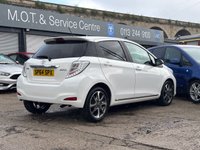 USED 2014 64 TOYOTA YARIS 1.33 Dual VVT-i Trend Hatchback 5dr Petrol Manual Euro 5 (99 ps) SAT NAV + HD CAMERA + FSH + AC + LOW INSURANCE + CRUISE