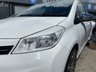 USED 2014 64 TOYOTA YARIS 1.33 Dual VVT-i Trend Hatchback 5dr Petrol Manual Euro 5 (99 ps) SAT NAV + HD CAMERA + FSH + AC + LOW INSURANCE + CRUISE