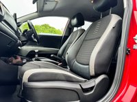USED 2021 71 KIA STONIC 1.0 T-GDi MHEV Connect SUV 5dr Petrol Hybrid DCT Euro 6 (s/s) (118 bhp) NAVIGATION + CRUISE + CAMERA + CARPLAY + DAB