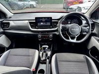 USED 2021 71 KIA STONIC 1.0 T-GDi MHEV Connect SUV 5dr Petrol Hybrid DCT Euro 6 (s/s) (118 bhp) NAVIGATION + CRUISE + CAMERA + CARPLAY + DAB