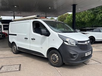 2016 VAUXHALL VIVARO