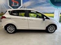 USED 2017 17 FORD B-MAX 1.5 TDCi Titanium Navigator MPV 5 Door Diesel Manual White Euro 6  8 SERVICES+AUTO LIGHTS+JUNE 27 MOT