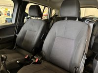 USED 2017 17 FORD B-MAX 1.5 TDCi Titanium Navigator MPV 5 Door Diesel Manual White Euro 6  8 SERVICES+AUTO LIGHTS+JUNE 27 MOT