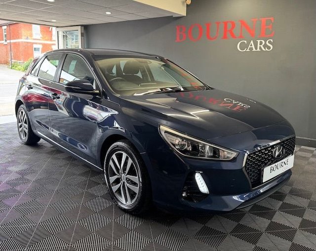 View our Hyundai I30 1.6 CRDi Blue Drive SE Nav Hatchback 5dr Diesel Manual Euro 6 (s/s) (110 ps)