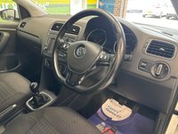 USED 2016 VOLKSWAGEN POLO 1.2 TSI BlueMotion Tech Match Hatchback 5 door Petrol Manual Euro 6 in White  PARKING SENSORS+PRIV GLASS+USB+AUX