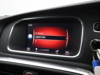 USED 2019 19 VOLVO V40 2.0 T2 R-Design Edition Hatchback 5dr Petrol Manual Euro 6 (s/s) (122 ps) REAR CAMERA | CRUISE CONTROL