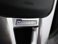USED 2019 19 VOLVO V40 2.0 T2 R-Design Edition Hatchback 5dr Petrol Manual Euro 6 (s/s) (122 ps) REAR CAMERA | CRUISE CONTROL