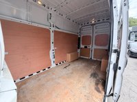 USED 2024 24 PEUGEOT BOXER White 2.2 BlueHDi 335 Professional Premium+ L3 H3 van, 2,500 miles, Euro 6, Sat nav, Touchscreen, A/C, Bluetooth, Rear sensors. Plus VAT @ 20%! This 2024 Peugeot Boxer van boasts exceptionally low mileage, having covered just 2500 miles, making it a standout choice for its age. This L3 H3 Professional Premium + model is powered by an efficient 2.2L BlueHDi Euro 6 diesel engine and comes with a 3 month warranty for your peace of mind. It has had only one owner from new and features a generous 15000 litre cargo volume, perfect for substantial loads.  The Professional Premium + trim level includes a host of useful features designed to enha