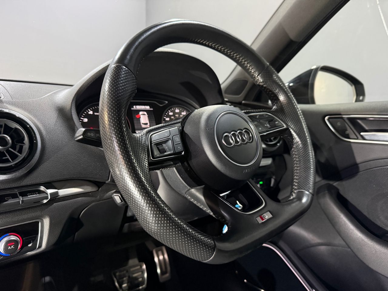 2017 67 AUDI S3