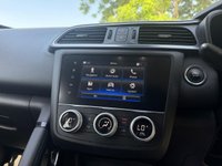 USED 2019 19 RENAULT KADJAR 1.3 TCe S Edition SUV 5dr Petrol Manual Euro 6 (s/s) (140 ps) AIR CON/PARKING SENSORS/WARRANTY