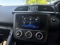 USED 2019 19 RENAULT KADJAR 1.3 TCe S Edition SUV 5dr Petrol Manual Euro 6 (s/s) (140 ps) AIR CON/PARKING SENSORS/WARRANTY